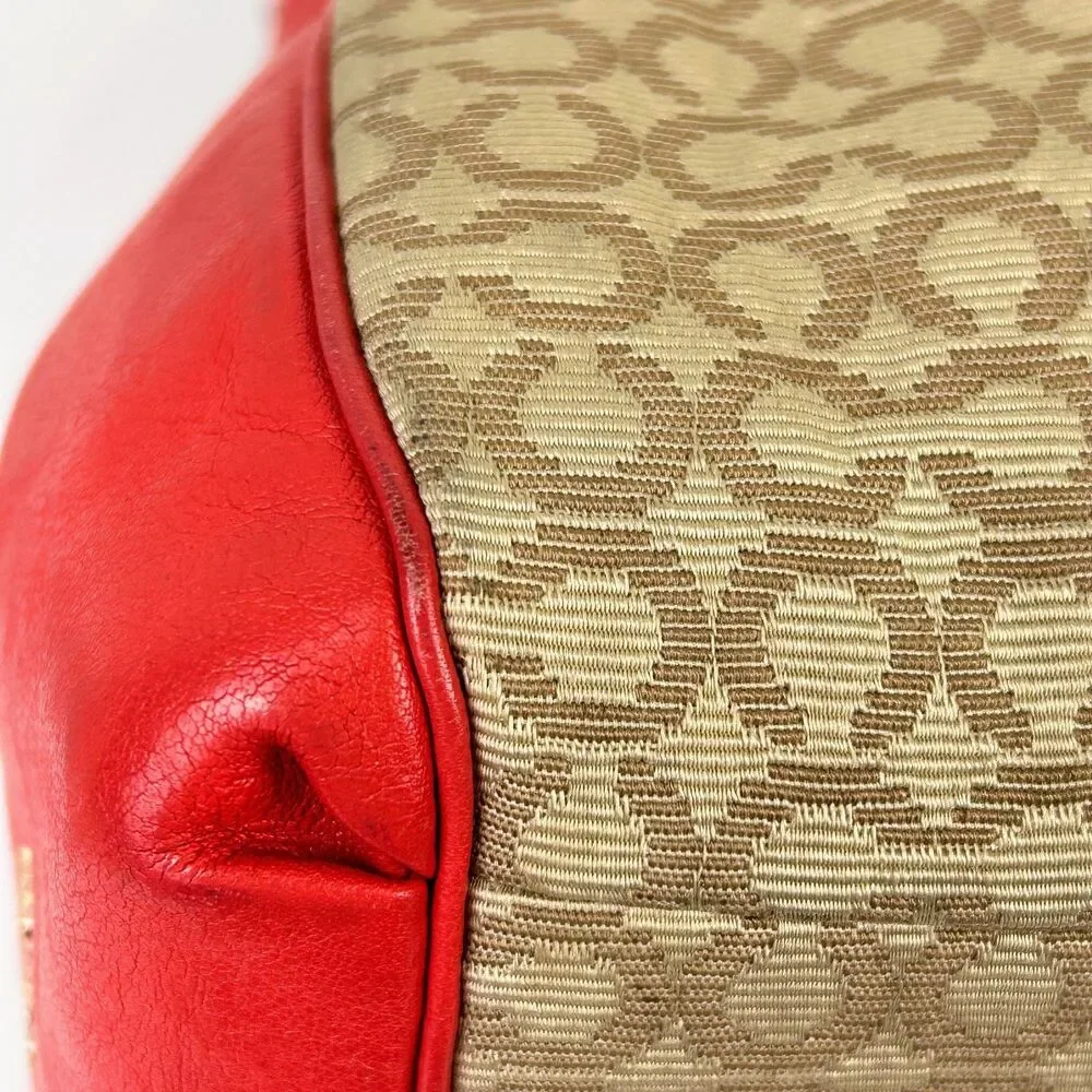 Coach Madison Needlepoint Op Art Shoulder Bag Phoebe Coral Red Monogram Logo